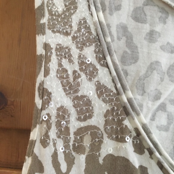 Old Navy Linen & Rayon Tan Top w/Leopard Tank NWT - Picture 5 of 8